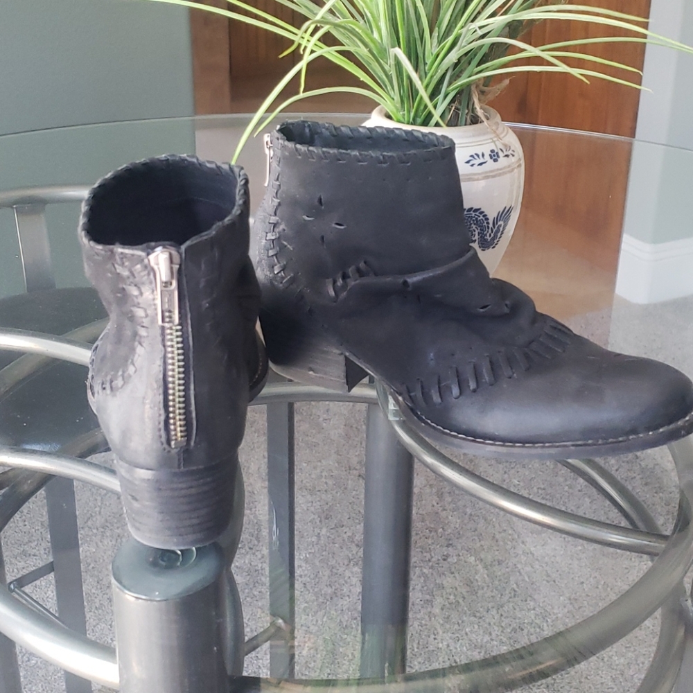 suede boots. Black - Picture 6 of 6